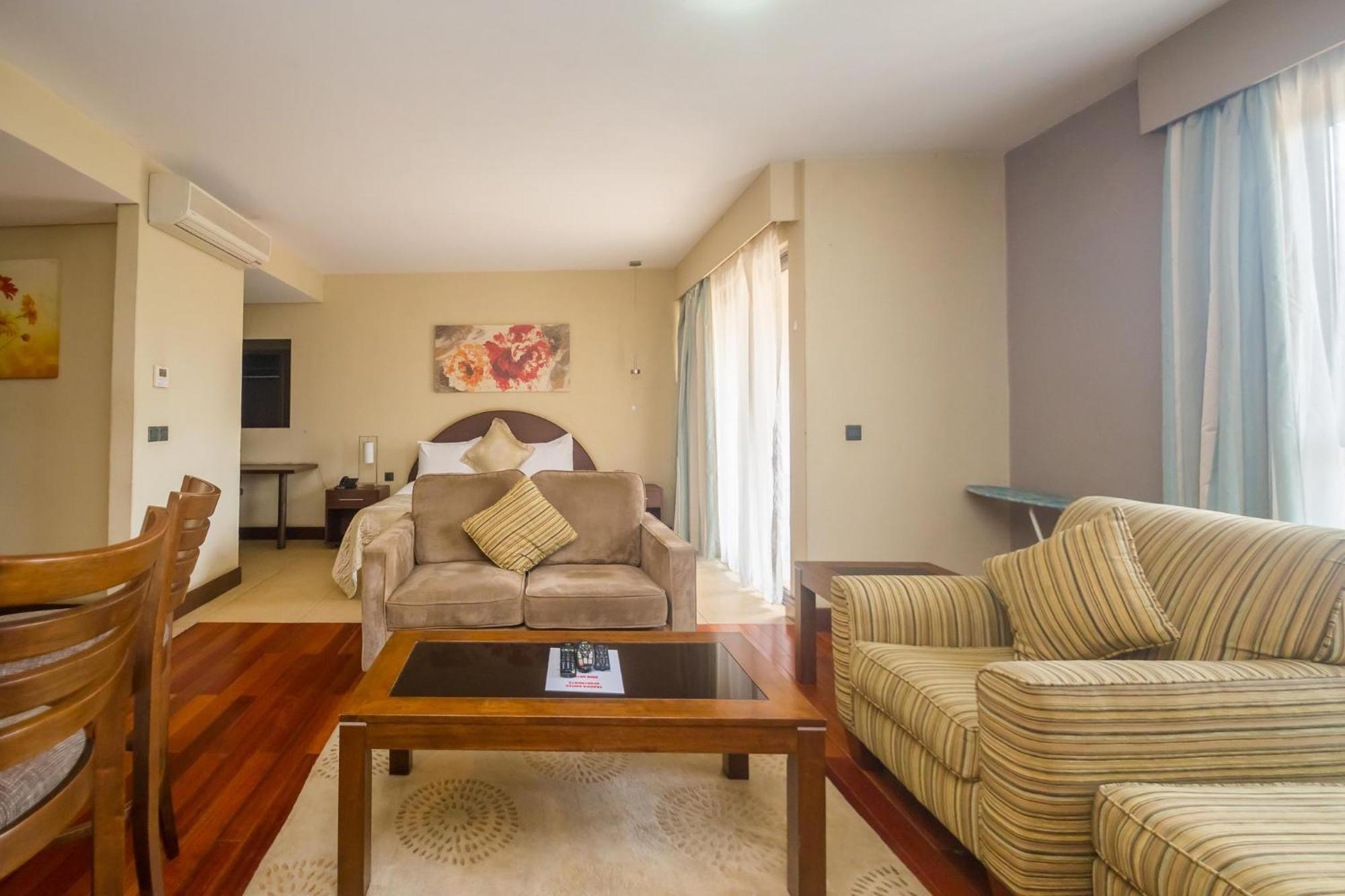 Taarifa Suites By Dunhill Serviced Apartments Nairobi Extérieur photo