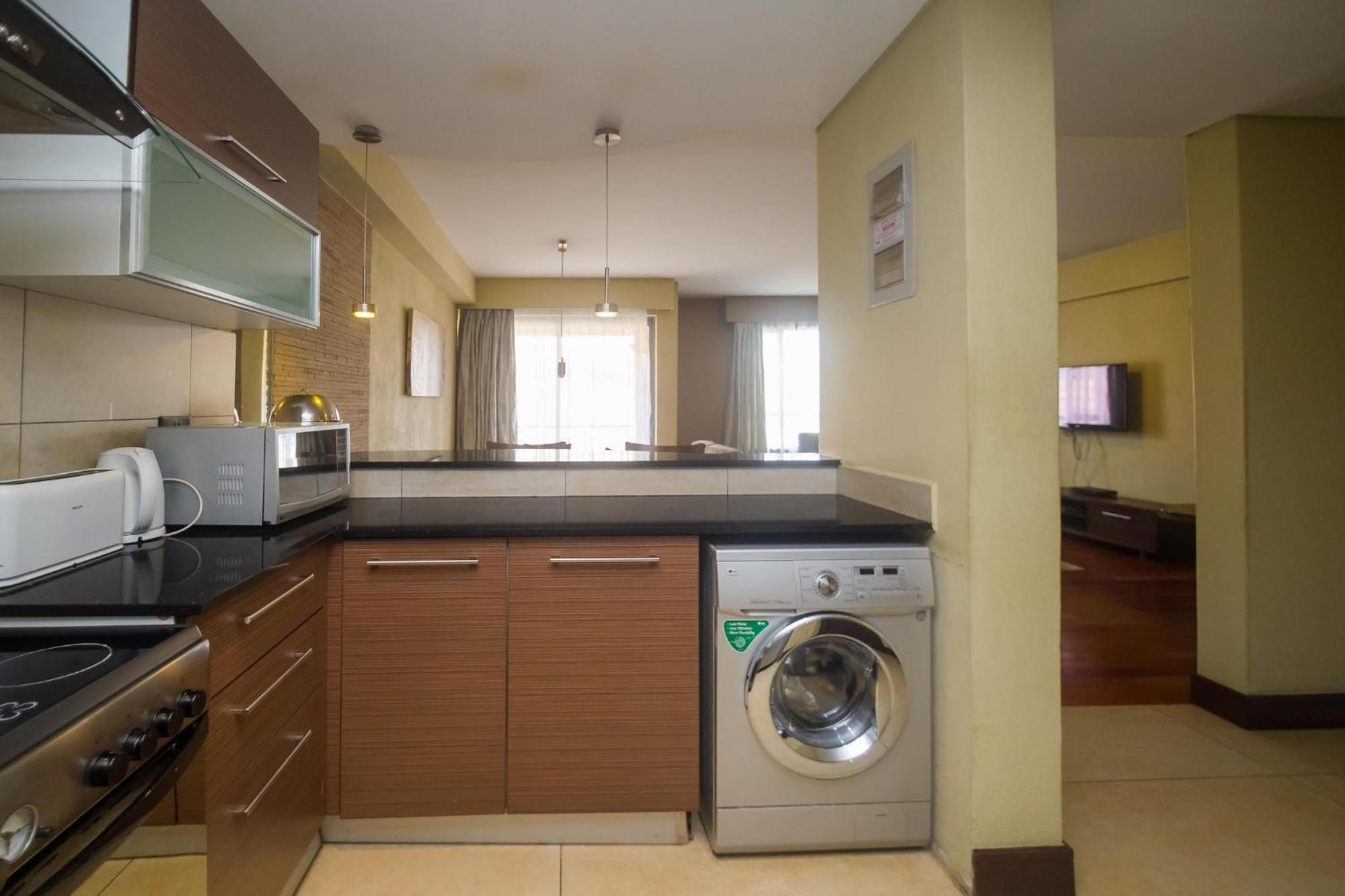 Taarifa Suites By Dunhill Serviced Apartments Nairobi Extérieur photo