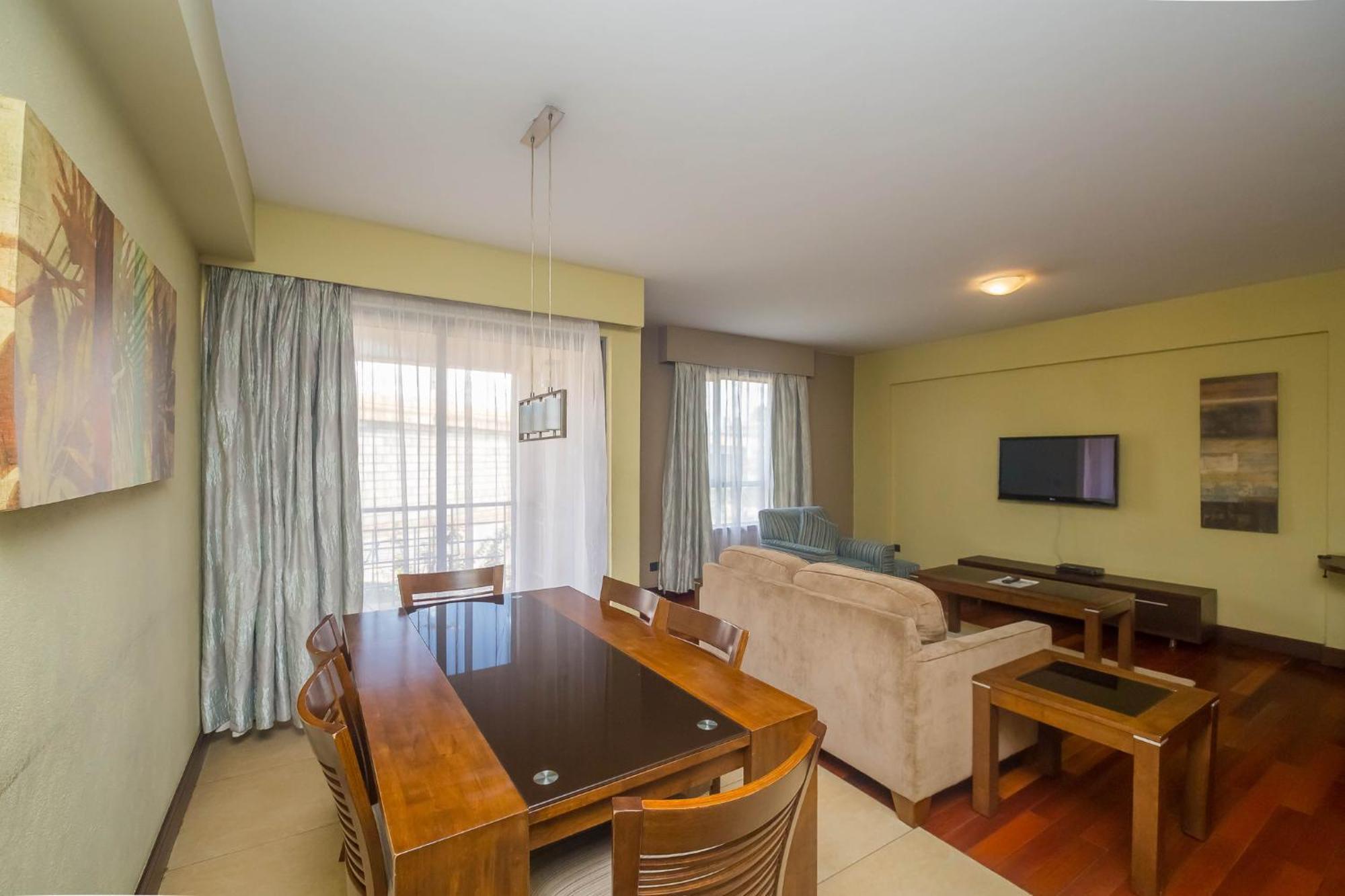 Taarifa Suites By Dunhill Serviced Apartments Nairobi Extérieur photo