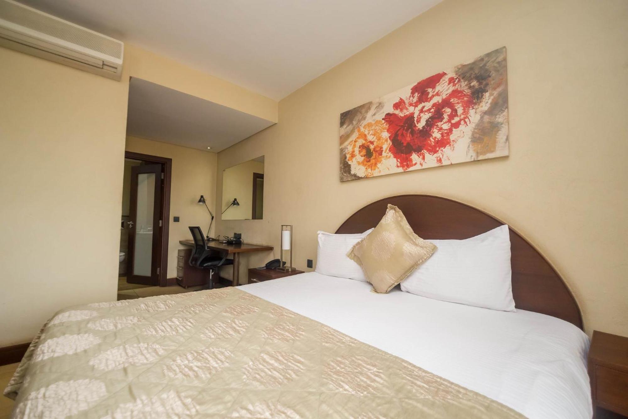 Taarifa Suites By Dunhill Serviced Apartments Nairobi Extérieur photo